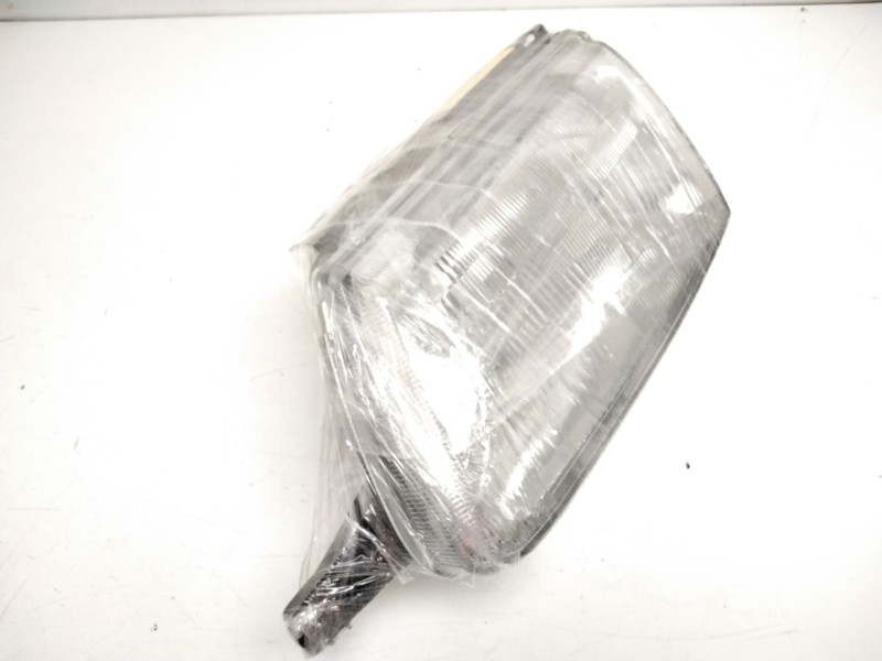 Recambio de faro derecho para citroën saxo referencia OEM IAM 203688B TIENDA 32201