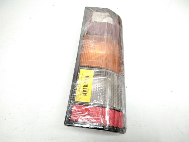 Recambio de piloto trasero derecho para renault rapid/express (f40) 1.4 familiar (f402/40m) referencia OEM IAM   