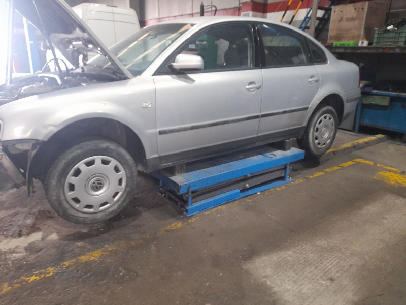 volkswagen passat b5 (3b2) del año 1997