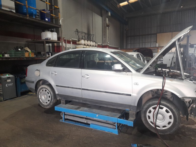 volkswagen passat b5 (3b2) del año 1997
