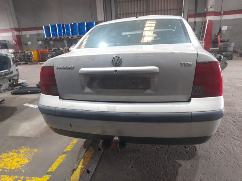 volkswagen passat b5 (3b2) del año 1997