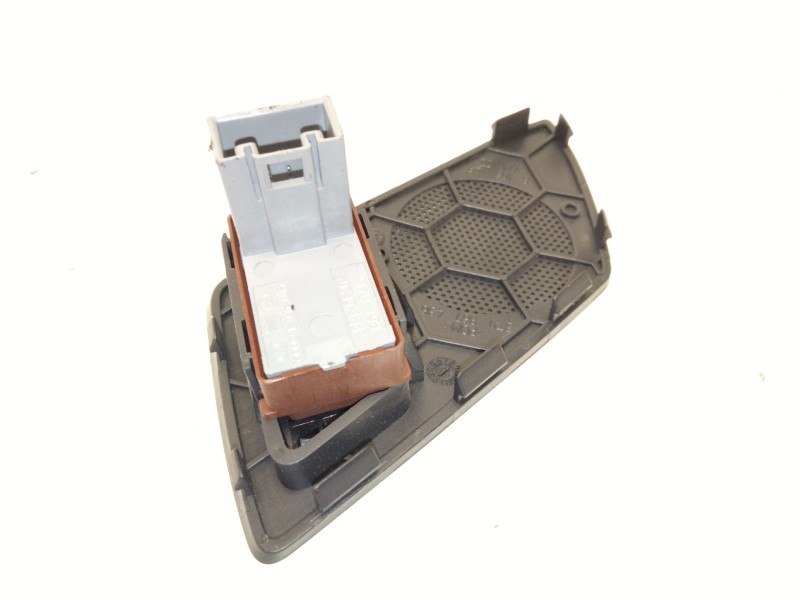 Recambio de pulsador cierre centralizado para skoda superb ii (3t4) 1.8 tsi 4x4 referencia OEM IAM   