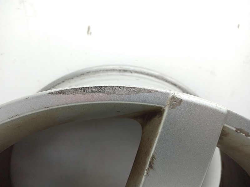 Recambio de llanta aluminio para infiniti ex 30d referencia OEM IAM 565808  