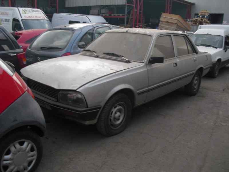 peugeot 505 berlina del año 1986