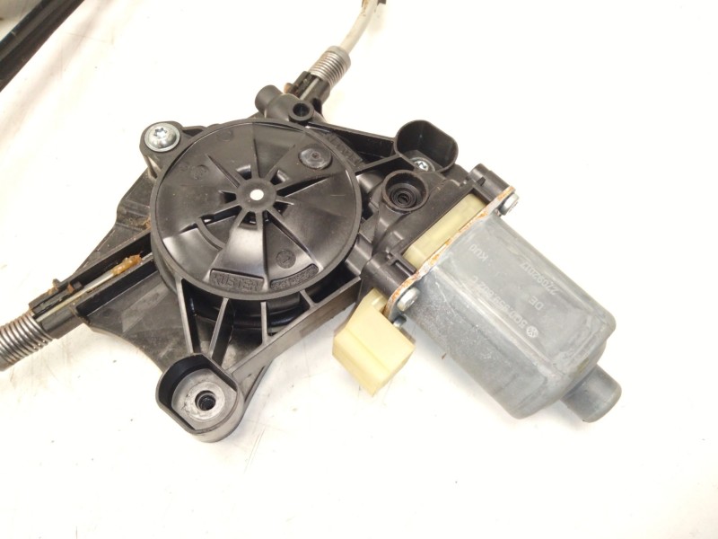 Recambio de elevalunas delantero izquierdo para volkswagen tiguan (5n_) 2.0 tdi 4motion referencia OEM IAM 5NA837461  