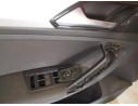 PUERTA DELANTERA IZQUIERDA 5NA831055 