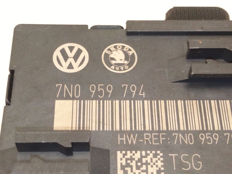 Recambio de modulo electronico para skoda superb ii (3t4) 1.8 tsi 4x4 referencia OEM IAM 7N0959794  