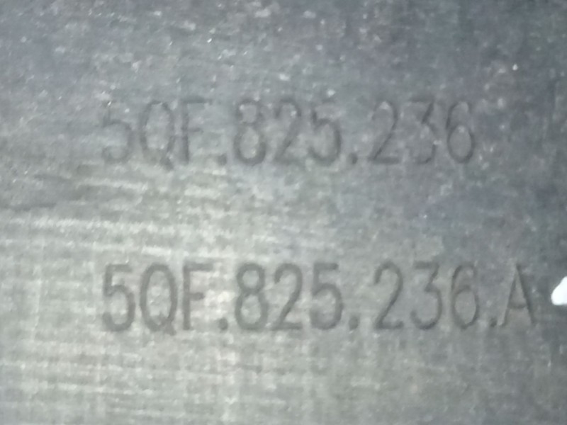 Recambio de cubrecarter para volkswagen tiguan (5n_) 2.0 tdi 4motion referencia OEM IAM 5QF825236  