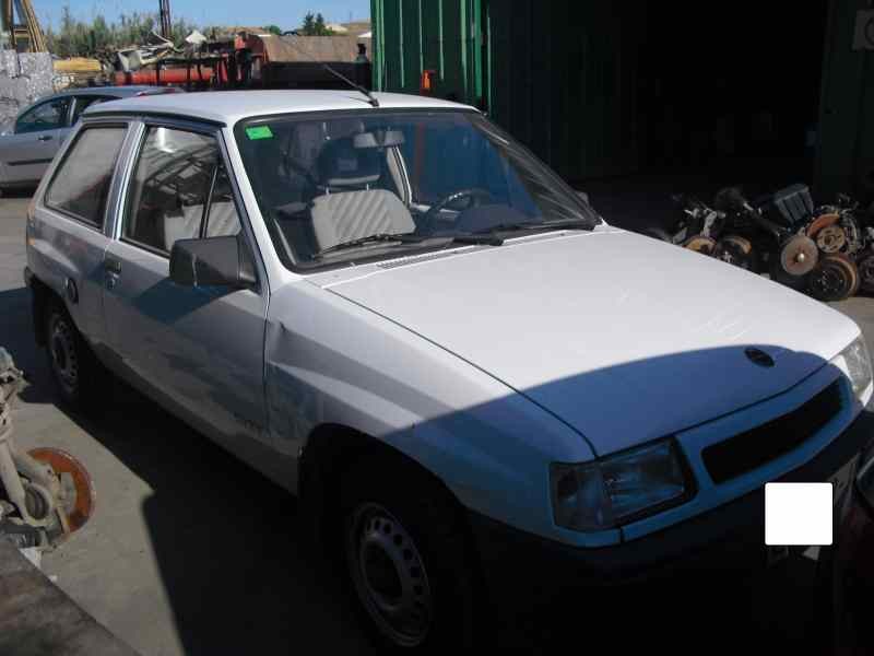 opel corsa a del año 1989