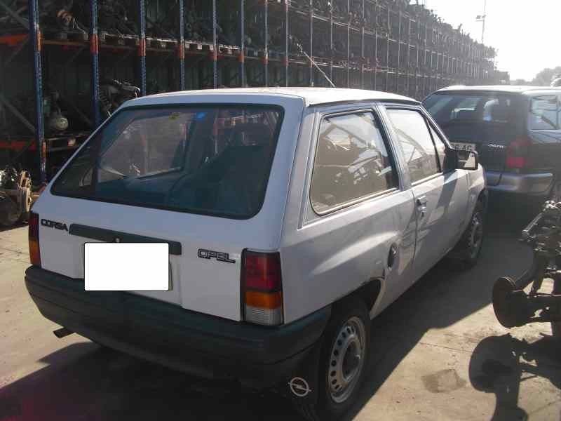 opel corsa a del año 1989