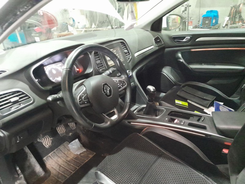 renault megane iv sport tourer (k9a/m/n_) del año 2017