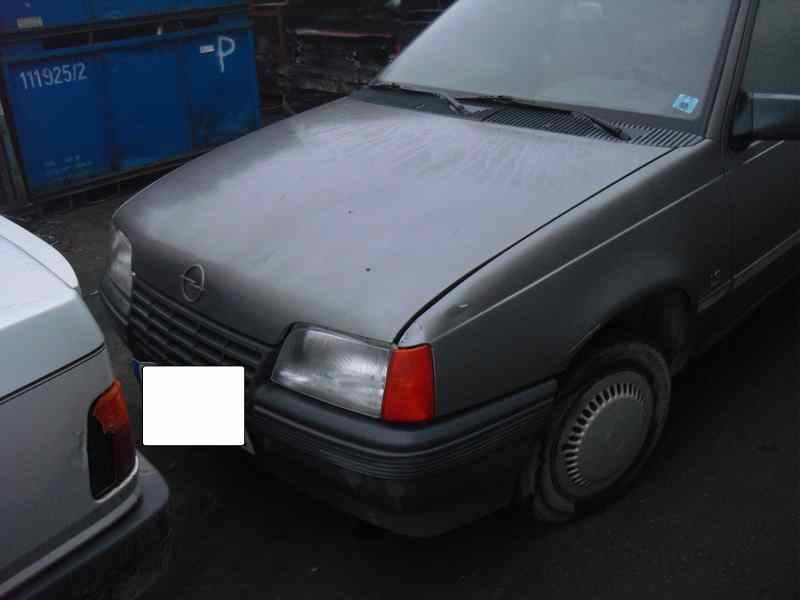 opel kadett e del año 1989