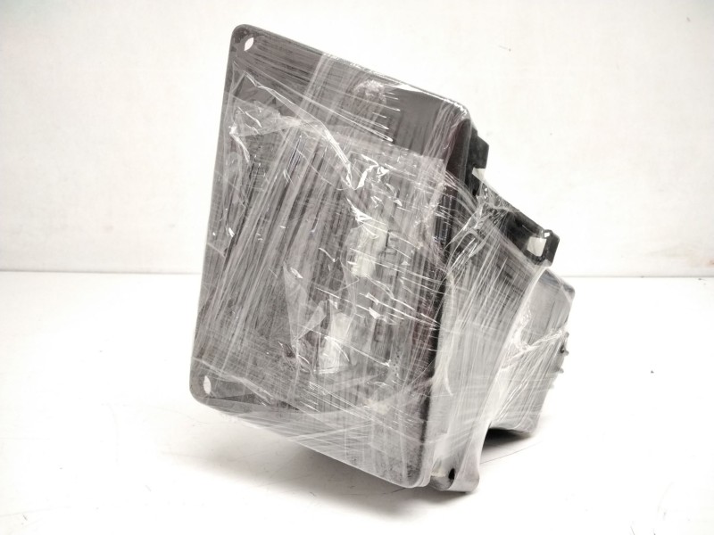 Recambio de faro antiniebla izquierdo para alfa romeo 155 (167_) 1.7 t.s. (167.a4g) referencia OEM IAM 0246945 35260700 CARELLO