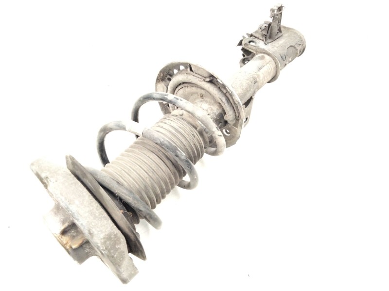 Recambio de amortiguador delantero derecho para mercedes-benz clase a (w176) a 180 (176.042) referencia OEM IAM A1763202838  