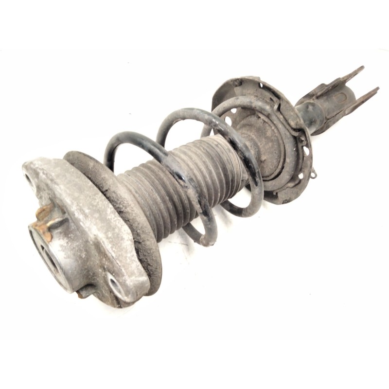 Recambio de amortiguador delantero izquierdo para mercedes-benz clase a (w176) a 180 (176.042) referencia OEM IAM A1763202738  