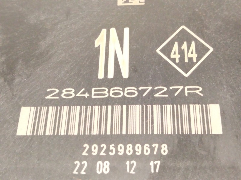 Recambio de caja fusibles para renault megane iv sport tourer (k9a/m/n_) 1.2 tce 130 (k9mr) referencia OEM IAM 284B66727R  