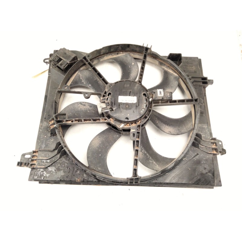 Recambio de electroventilador para renault megane iv sport tourer (k9a/m/n_) 1.2 tce 130 (k9mr) referencia OEM IAM   