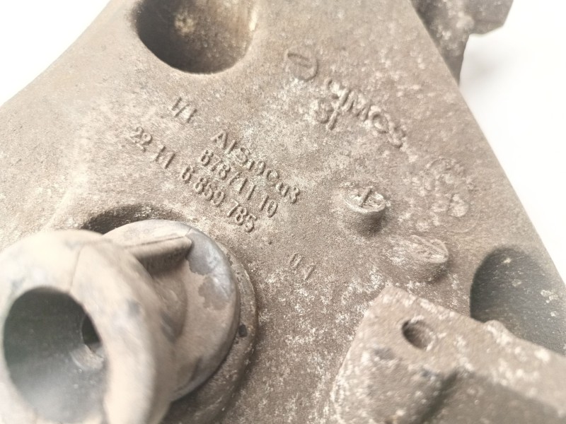 Recambio de soporte motor izquierdo superior para bmw x5 (f15, f85) xdrive 25 d referencia OEM IAM 22116859785  