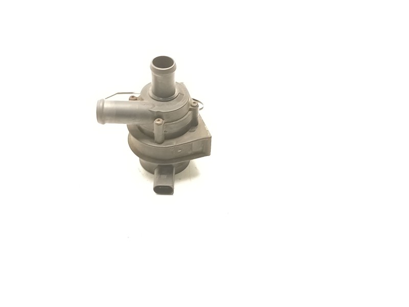 Recambio de bomba agua electrica para audi a5 (8t3) 3.0 tdi quattro referencia OEM IAM 06H965561  