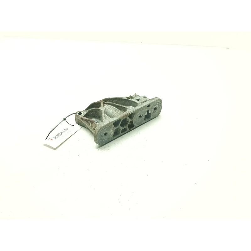 Recambio de soporte motor derecho inferior para mercedes-benz clase a (w177) a 200 d (177.012) referencia OEM IAM A65422300  