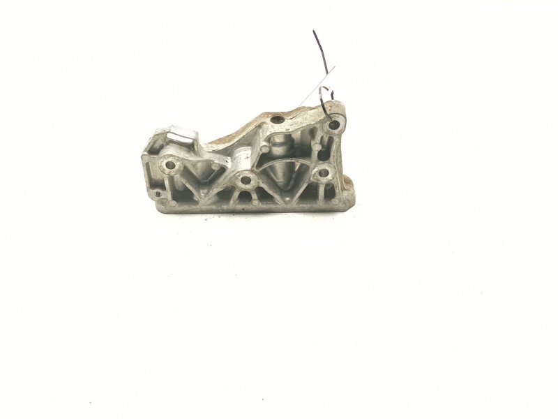 Recambio de soporte motor derecho inferior para mercedes-benz clase a (w177) a 200 d (177.012) referencia OEM IAM A65422300  