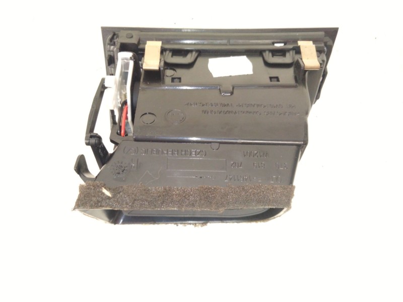 Recambio de aireador derecho para skoda superb ii (3t4) 1.8 tsi 4x4 referencia OEM IAM 3T0819702  