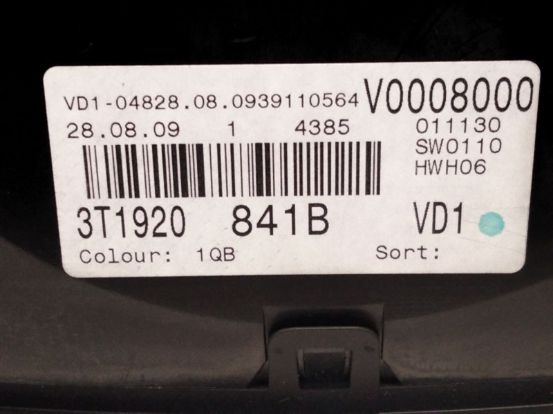 Recambio de cuadro instrumentos para skoda superb ii (3t4) 1.8 tsi 4x4 referencia OEM IAM 3T1920841  