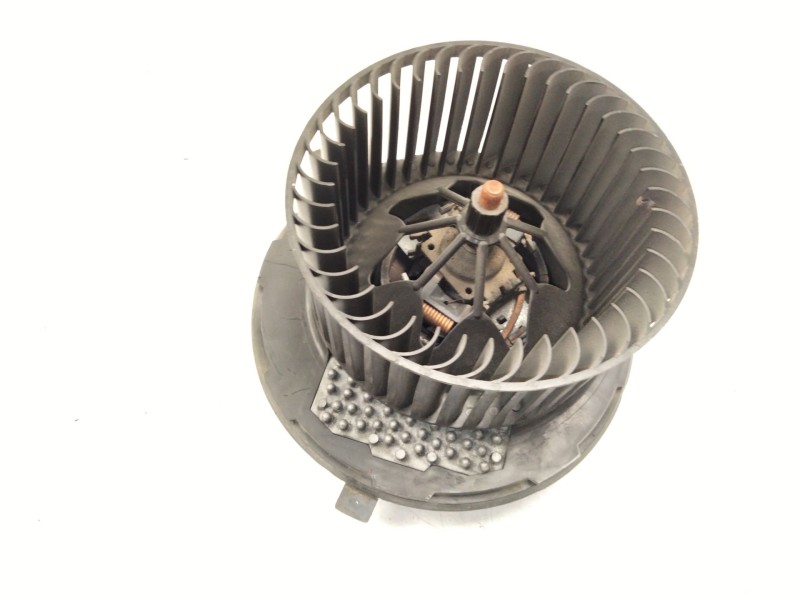 Recambio de motor calefaccion para skoda superb ii (3t4) 1.8 tsi 4x4 referencia OEM IAM 3C1820015  