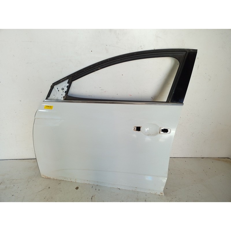 Recambio de puerta delantera izquierda para renault megane iv sport tourer (k9a/m/n_) 1.2 tce 130 (k9mr) referencia OEM IAM   