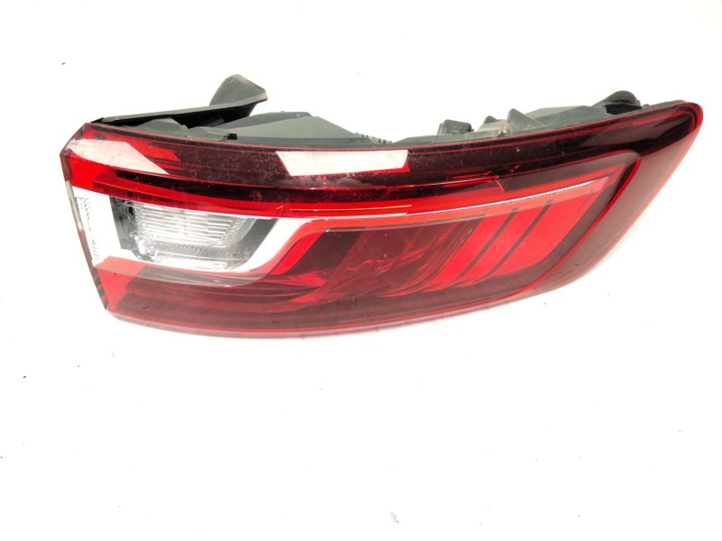 Recambio de piloto trasero derecho para renault megane iv sport tourer (k9a/m/n_) 1.2 tce 130 (k9mr) referencia OEM IAM   