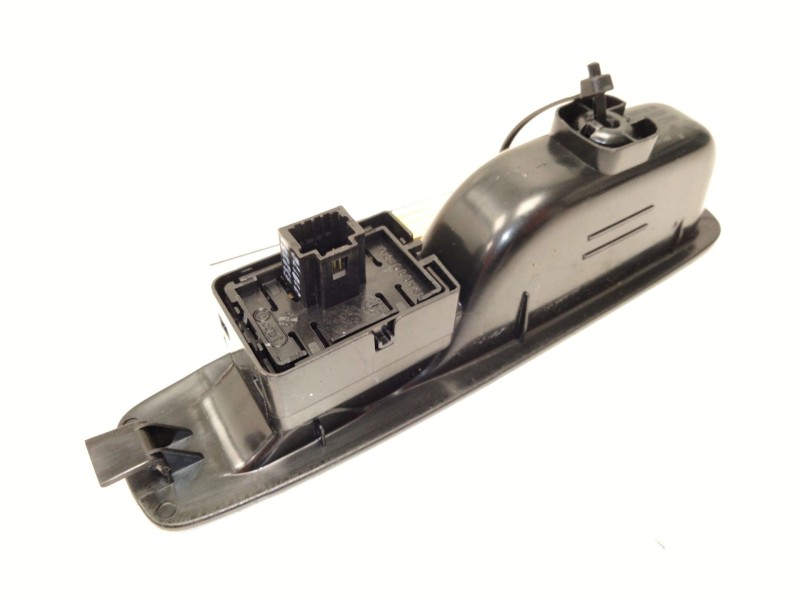 Recambio de mando elevalunas trasero izquierdo para renault megane iv sport tourer (k9a/m/n_) 1.2 tce 130 (k9mr) referencia OEM 