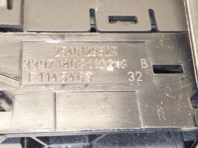 Recambio de mando elevalunas delantero izquierdo para renault megane iv sport tourer (k9a/m/n_) 1.2 tce 130 (k9mr) referencia OE