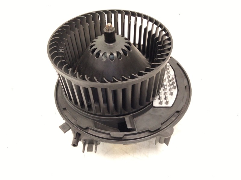 Recambio de motor calefaccion para volkswagen tiguan (5n_) 2.0 tdi 4motion referencia OEM IAM 3q1819021c  