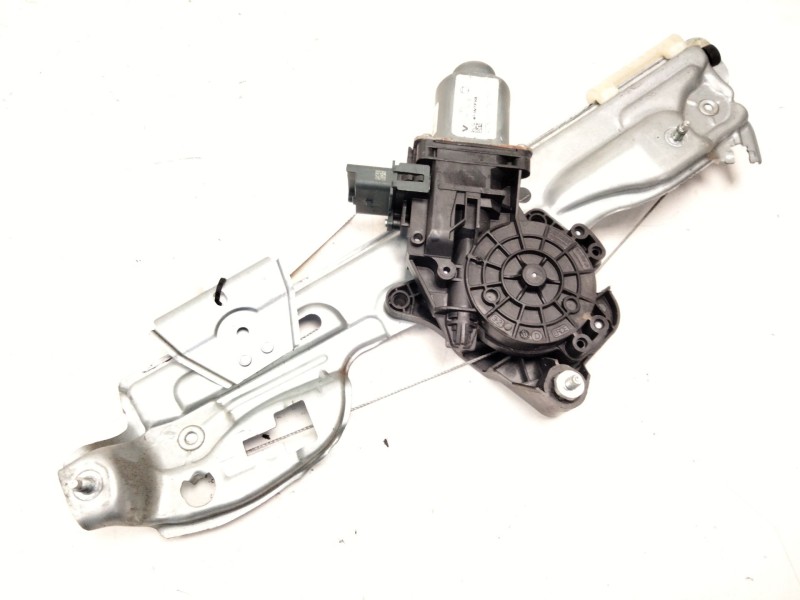 Recambio de elevalunas trasero izquierdo para renault megane iv sport tourer (k9a/m/n_) 1.2 tce 130 (k9mr) referencia OEM IAM   