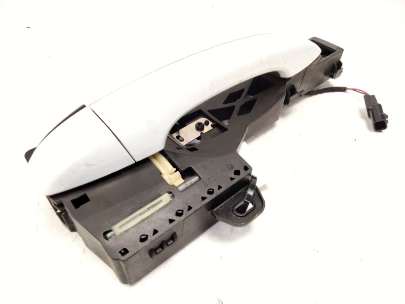 Recambio de maneta exterior trasera derecha para renault megane iv sport tourer (k9a/m/n_) 1.2 tce 130 (k9mr) referencia OEM IAM