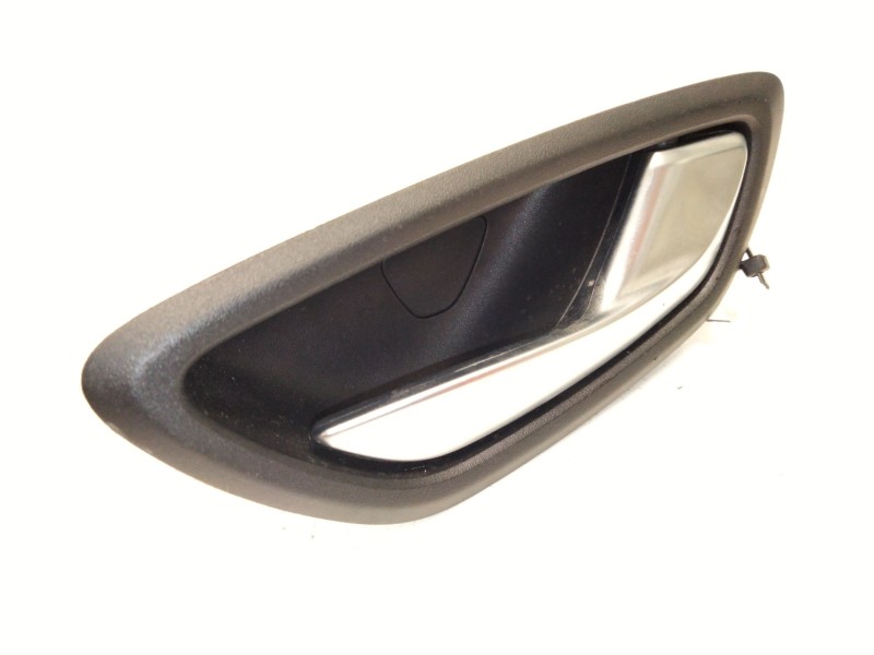 Recambio de maneta interior trasera derecha para renault megane iv sport tourer (k9a/m/n_) 1.2 tce 130 (k9mr) referencia OEM IAM