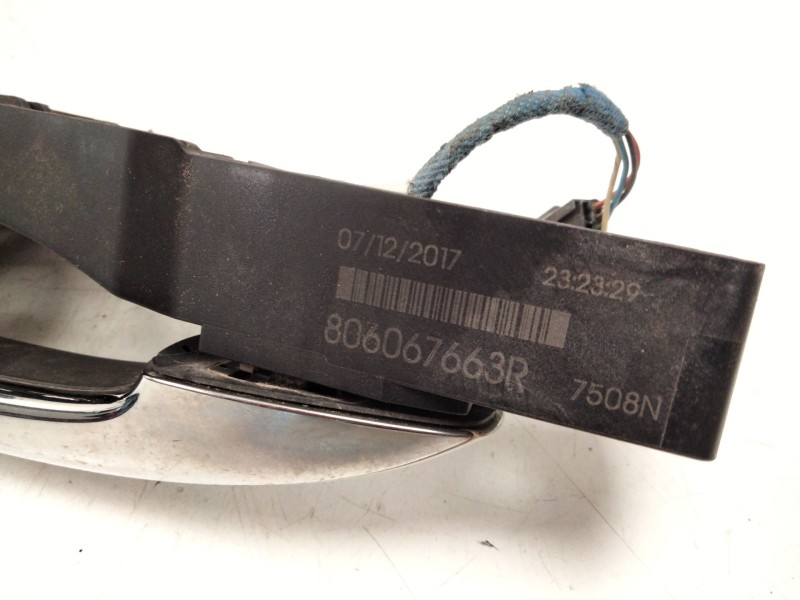 Recambio de maneta exterior delantera derecha para renault megane iv sport tourer (k9a/m/n_) 1.2 tce 130 (k9mr) referencia OEM I