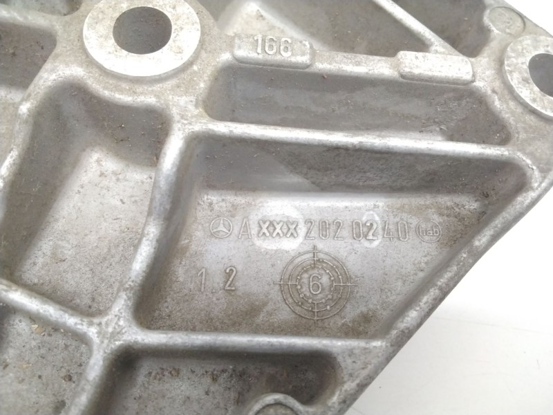 Recambio de soporte alternador para mercedes-benz clase a (w168) a 160 cdi (168.006) referencia OEM IAM AXXX2020240  