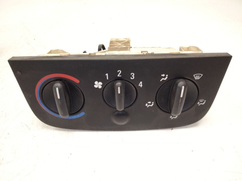 Recambio de mando calefaccion / aire acondicionado para opel combo furgoneta/monovolumen 1.7 di 16v referencia OEM IAM   