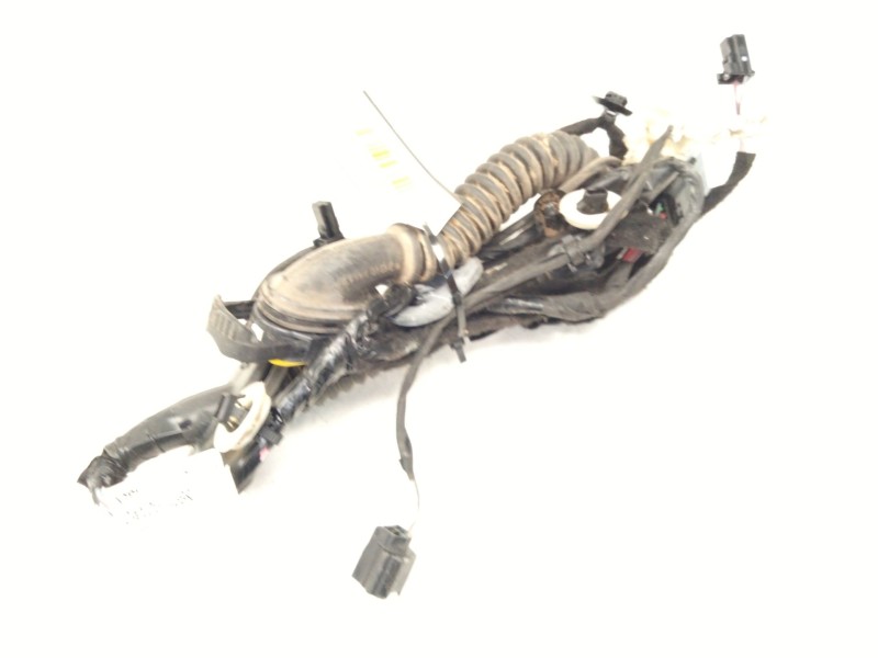 Recambio de instalacion puerta trasera derecha para renault megane iv sport tourer (k9a/m/n_) 1.2 tce 130 (k9mr) referencia OEM 