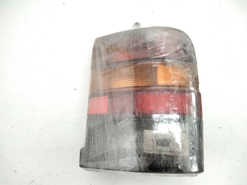 Recambio de piloto trasero derecho para nissan serena (c23m) referencia OEM IAM 265559C001  