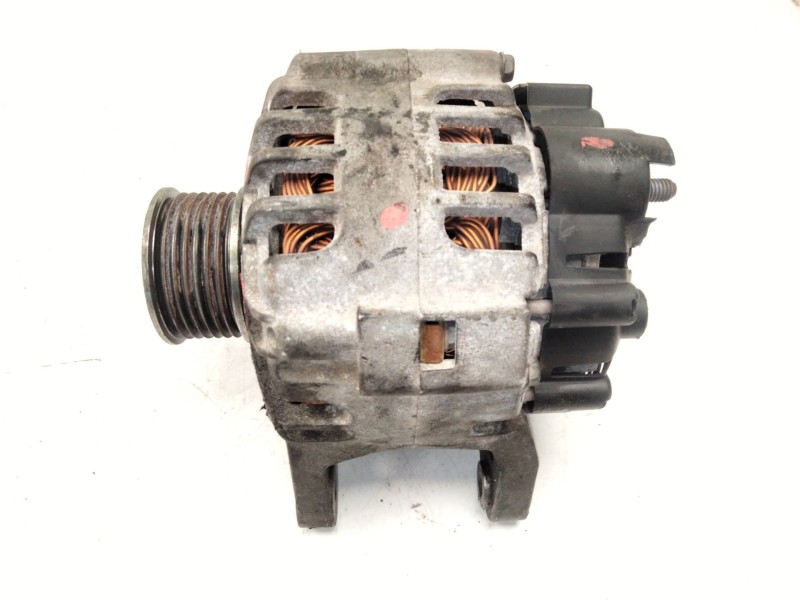 Recambio de alternador para renault scénic ii (jm0/1_) 1.9 dci (jm14) referencia OEM IAM 8200654541  