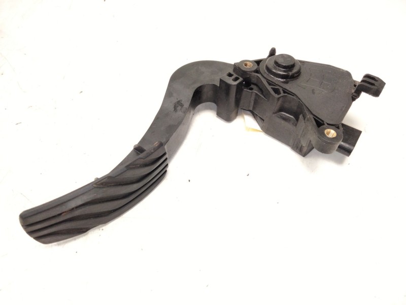 Recambio de pedal acelerador para renault megane iv sport tourer (k9a/m/n_) 1.2 tce 130 (k9mr) referencia OEM IAM 180020000R  