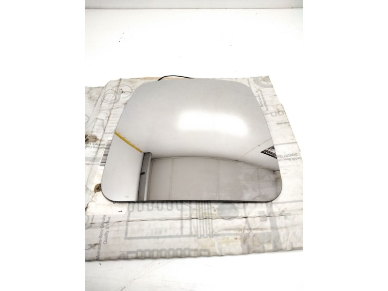 Recambio de cristal retrovisor derecho para mercedes-benz sk / om 422 referencia OEM IAM A0018117933  AMBOS LADOS