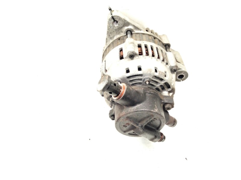 Recambio de alternador para hyundai tucson (jm) 2.0 crdi referencia OEM IAM 3730027012  