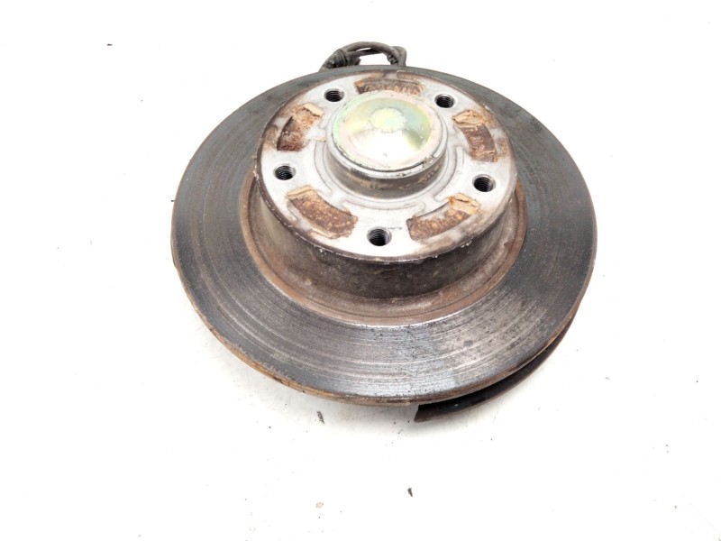 Recambio de buje trasero derecho para renault megane iv sport tourer (k9a/m/n_) 1.2 tce 130 (k9mr) referencia OEM IAM 432105784R