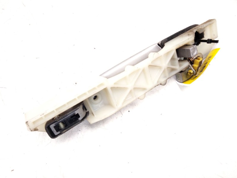 Recambio de maneta exterior delantera izquierda para hyundai tucson (jm) 2.0 crdi referencia OEM IAM   