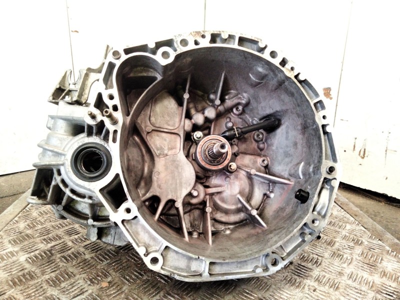 Recambio de caja cambios para renault grand scénic ii (jm0/1_) 1.9 dci (jm14) referencia OEM IAM 8200370824  