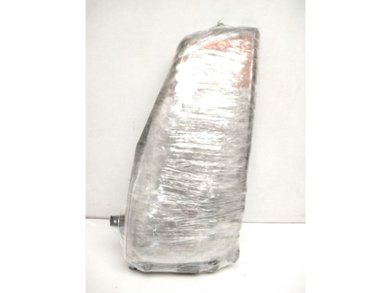 Recambio de faro izquierdo para nissan cabstar 110.45 referencia OEM IAM 89314251  26060BM500