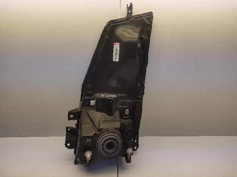 Recambio de faro derecho para nissan cabstar 110.45 referencia OEM IAM 89314261  26010BM500